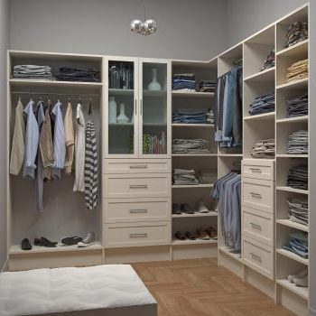 Custom Closets - Walk In Closet